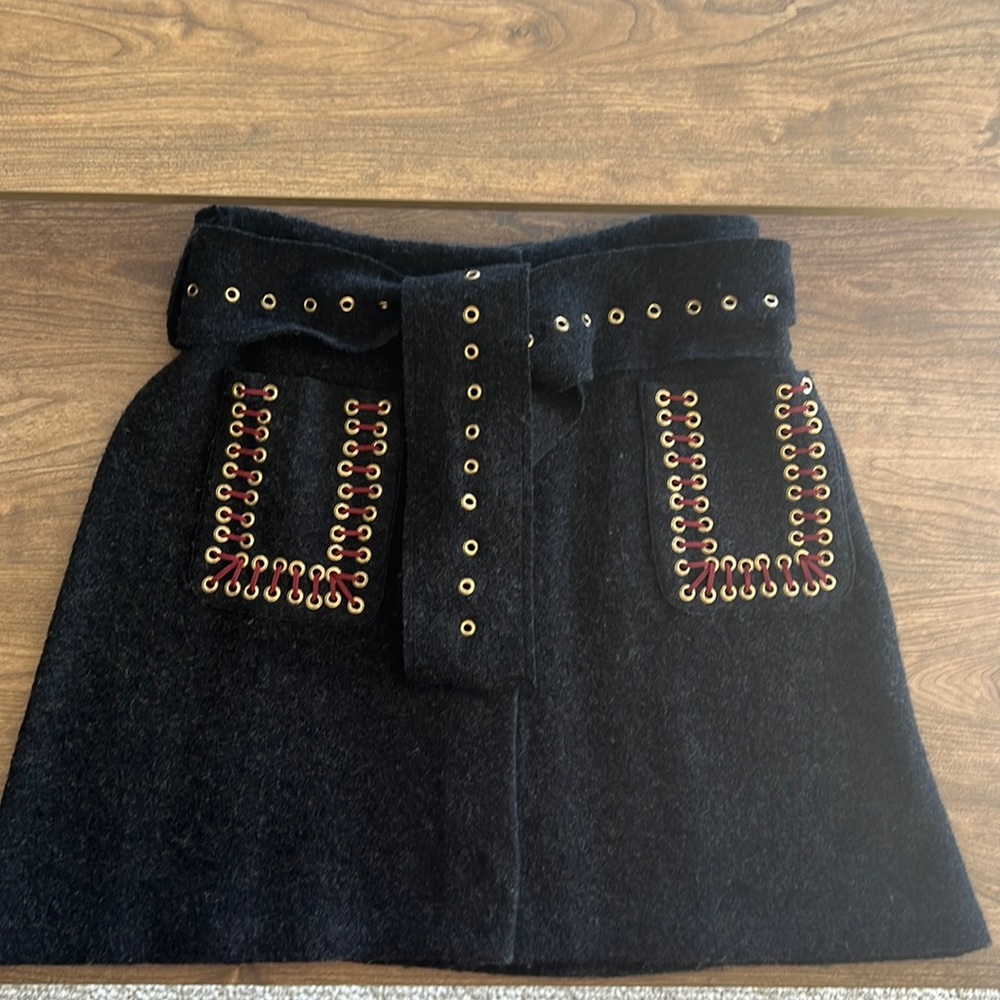 Rosie Neim/ Rosie Neira grey black wool short skirt, size medium